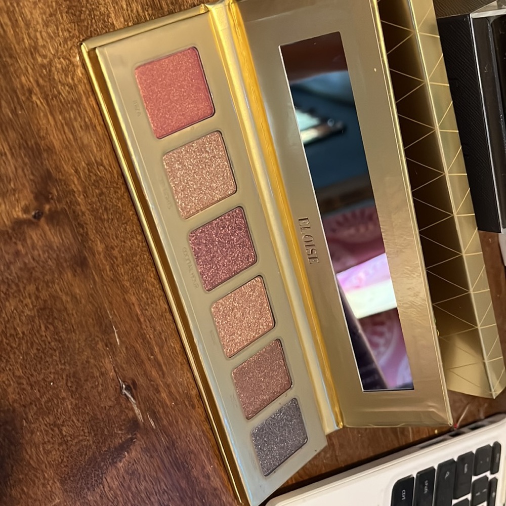 Sahara Nights eye shadow palette